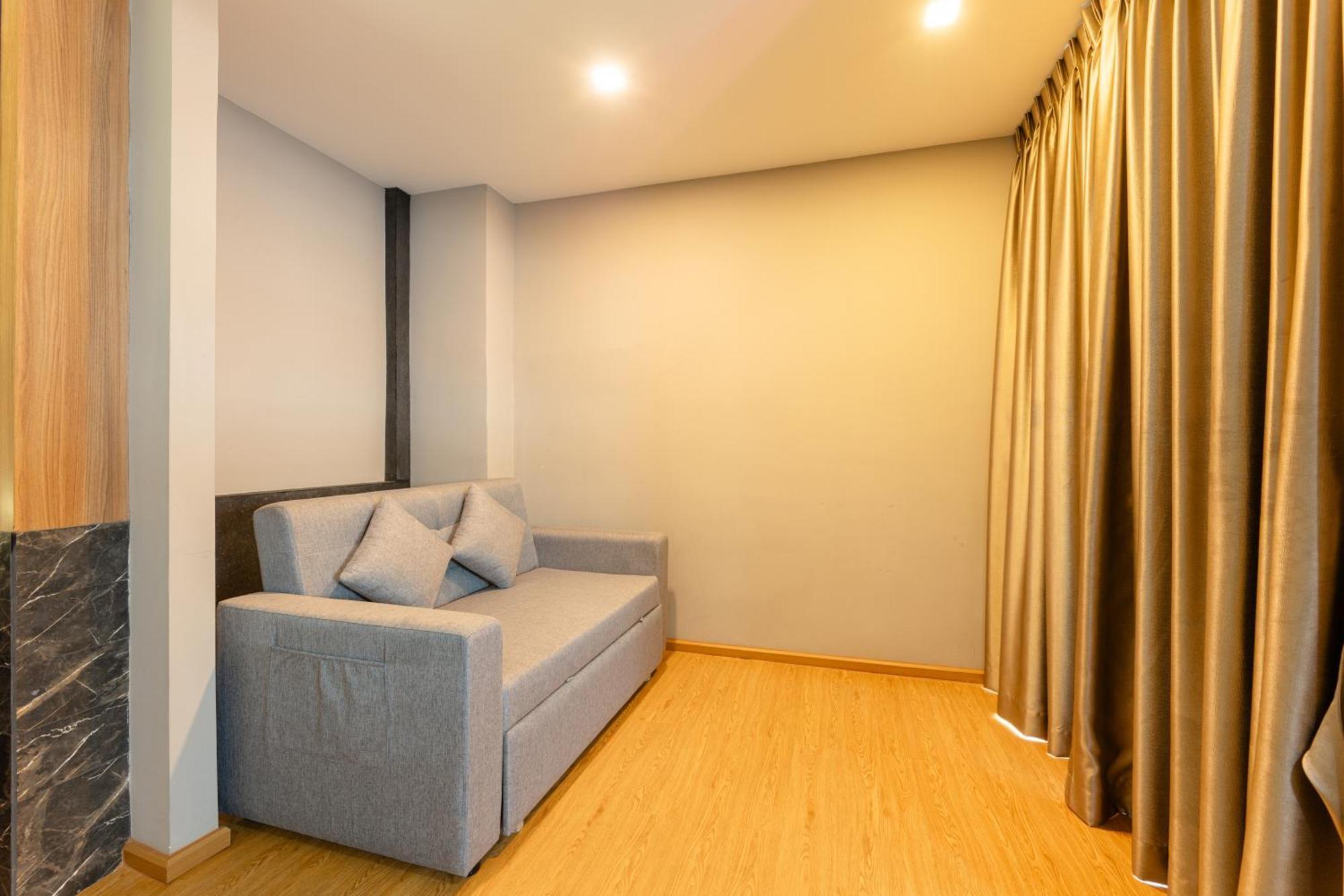 Sky Wave Patong 호텔 외부 사진